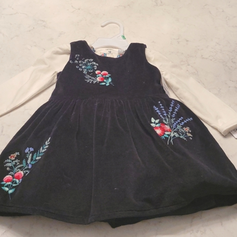 CARTER'S  2 PIECE SET DRESS. SIZE 18 MONTHS.  BLACK VELVET WITH OFF WHITE TOP